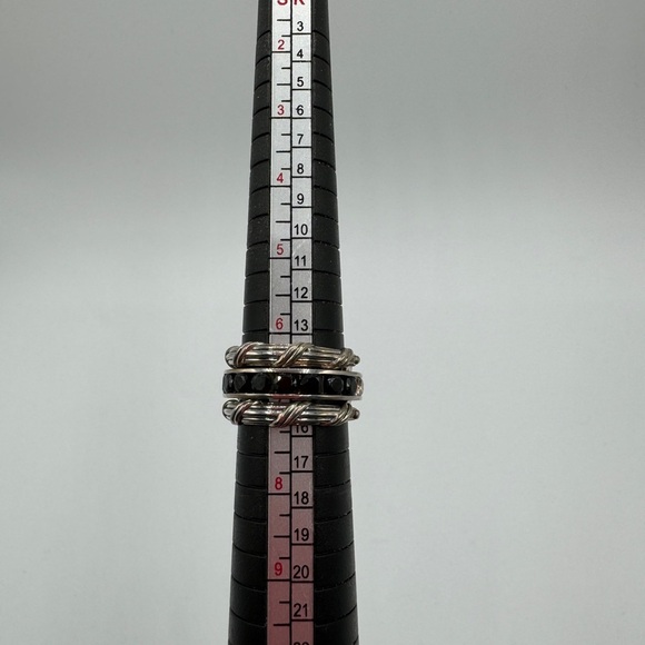 PETER THOMAS ROTH White Topaz,Black Spinel
Reversible Ring in Sterling Silver - Picture 8 of 11